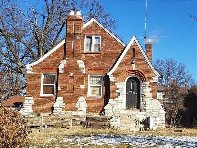 1st image of 7215 Saint Andrews Pl
