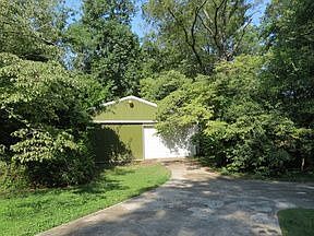 2nd image of 4202 Pennington Rd