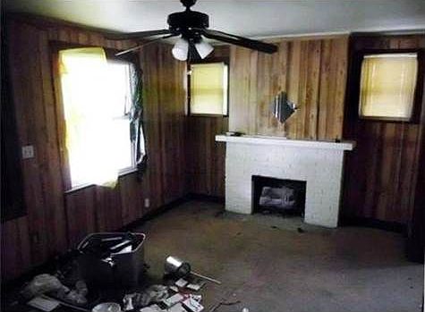 2nd image of 2542 Quincy St