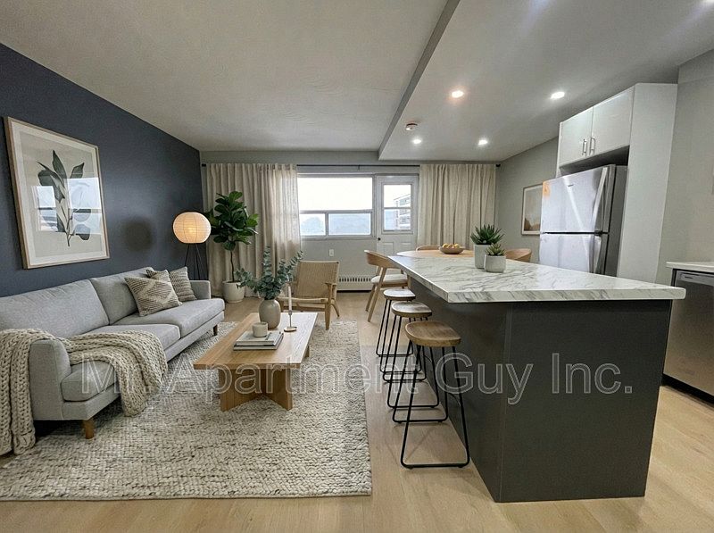 1st image of 45 Paisley Blvd W #2