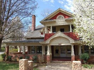 305 N Bridge St, Elkin, NC 28621