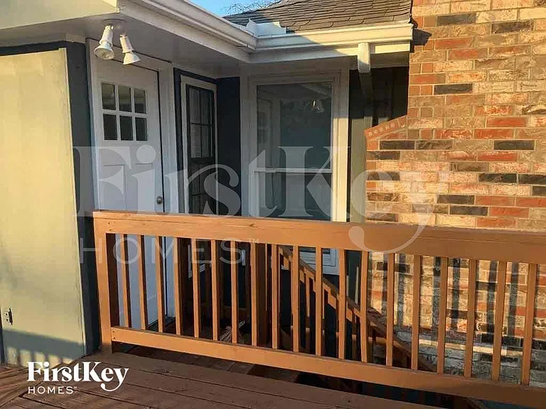 2412 Bridger Dr — Photo 15