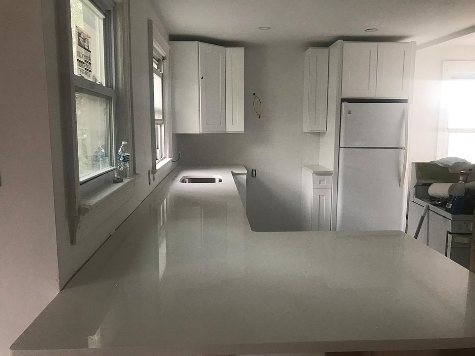 1st image of 126 N Ocean Ave #B2