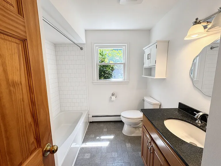 5 Barton Ln — Photo 12