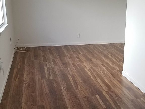 3rd image of 21 Wellbrook Ave