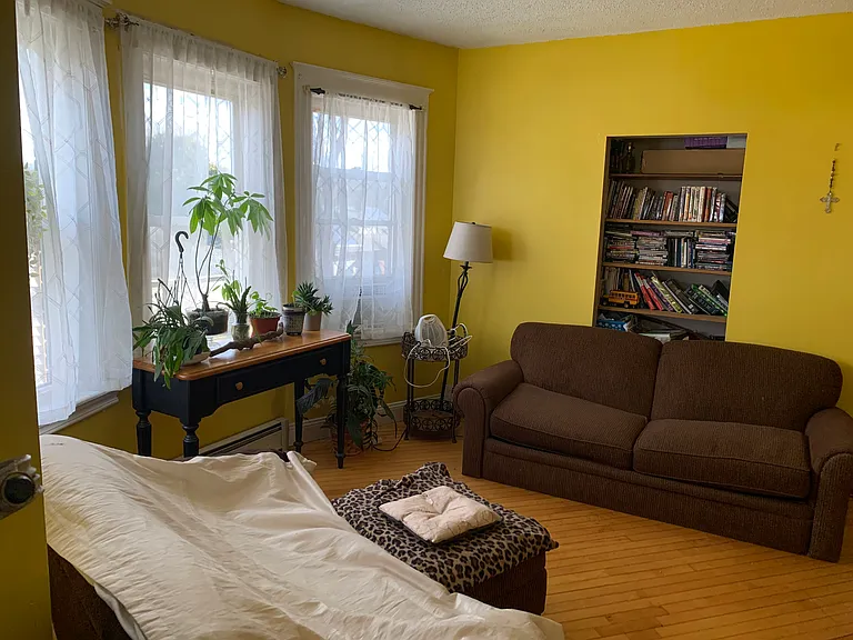 372 Pleasant St #2 — Photo 5