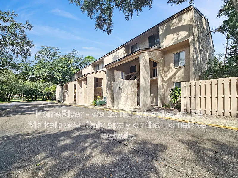 2 bed, 2.0 bath, 1074 sqft, $1,395 — Photo 3