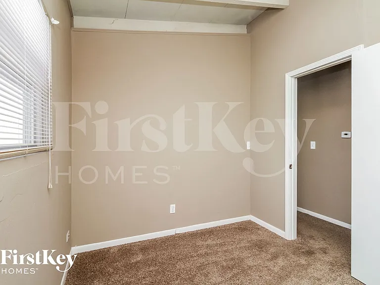 394 Sherman Ave — Photo 11
