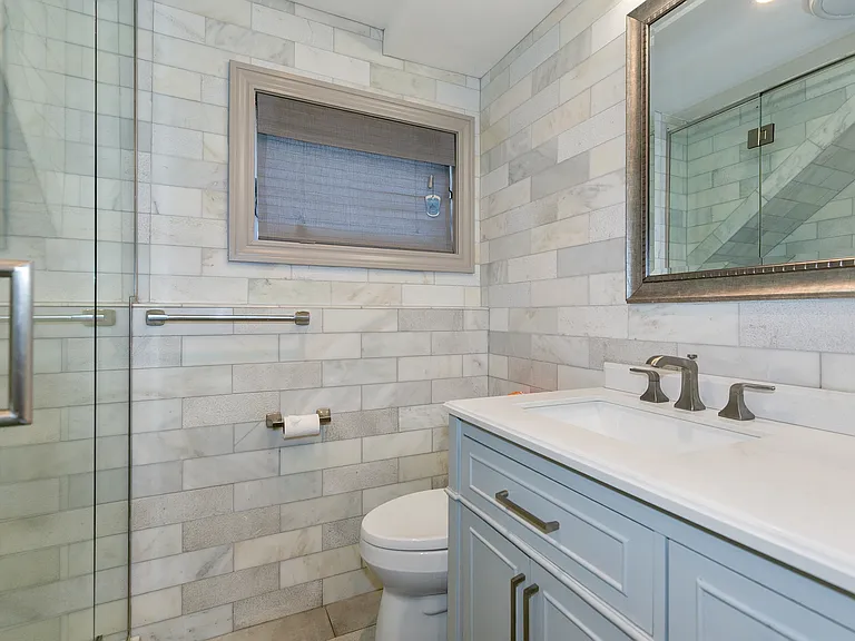 22 Olive St — Photo 23