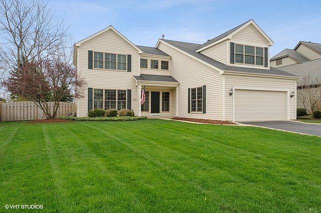1st image of 607 Salceda Dr