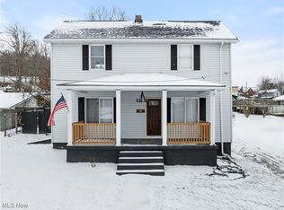 37 Shields Ln, Adena, OH 43901