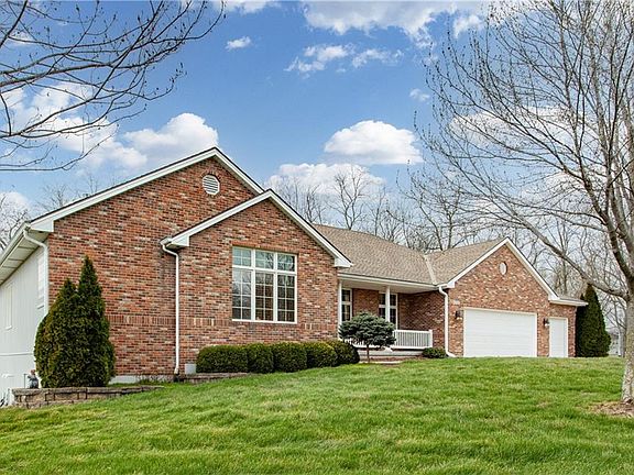 2nd image of 4203 SE Willow Ridge Ct