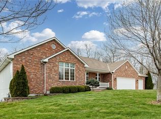 4203 SE Willow Ridge Ct, Blue Springs, MO 64014