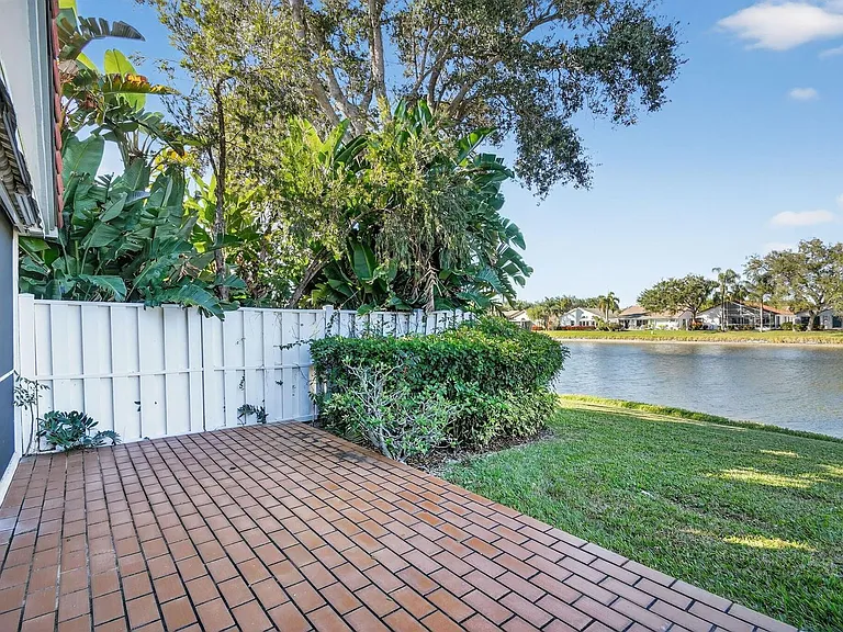 7891 Sailing Shores Ter — Photo 28