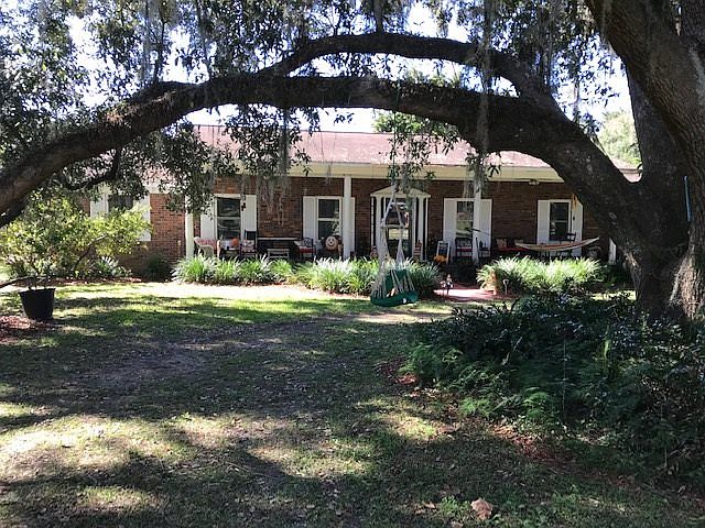 1st image of 3528 Carrington Dr
