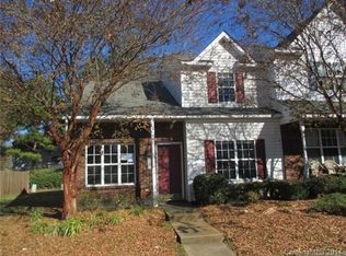 7825 Petrea Ln, Charlotte, NC 28227