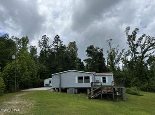 1998 Woodland Rd, Cottondale, FL 32431