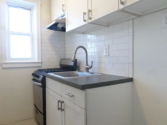 Rented by Keller Williams NYC | media 17