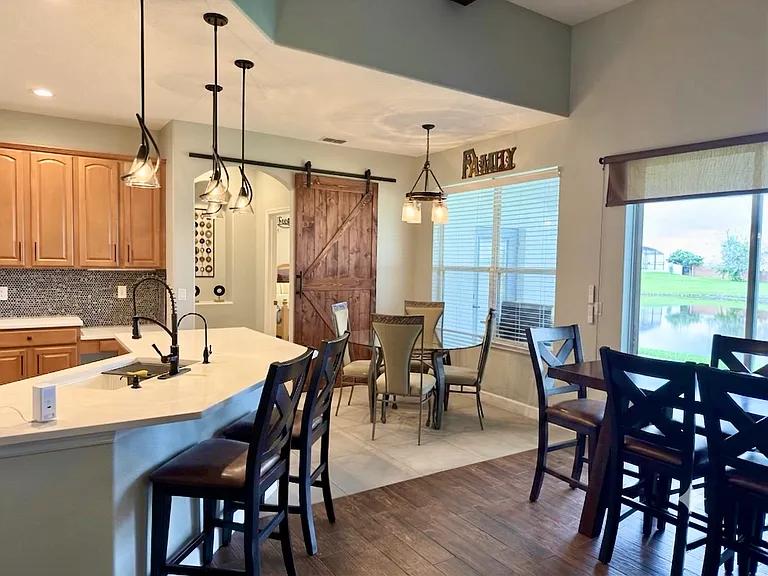 4367 Conroy Club Dr — Photo 8