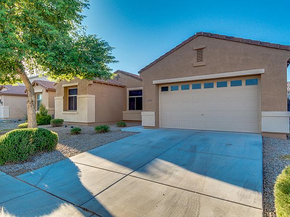 3rd image of 41060 W Novak Ln