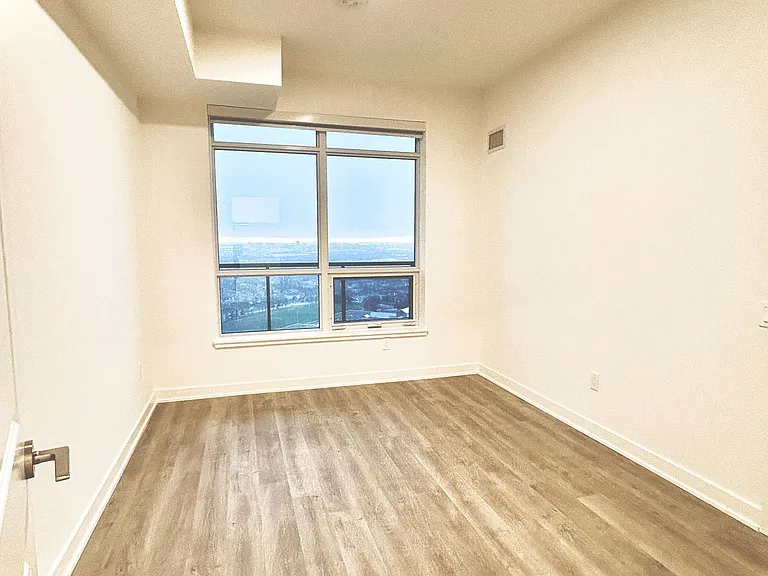50 Upper Mall Way #B-2304 — Photo 10