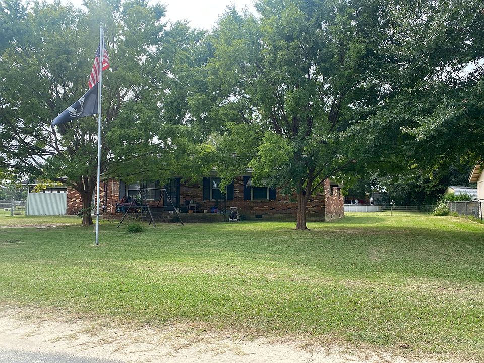 122 New St, Omega, GA 31775 Zillow