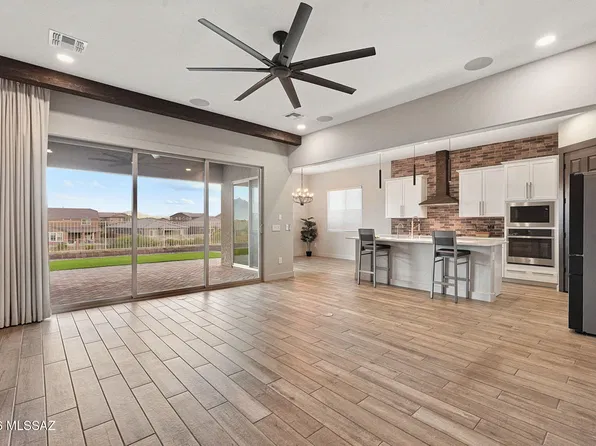 7915 S Hercules Dr, Tucson, AZ 85747