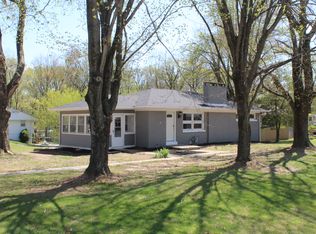 13311 Woodland Ln, Evansville, IN 47725