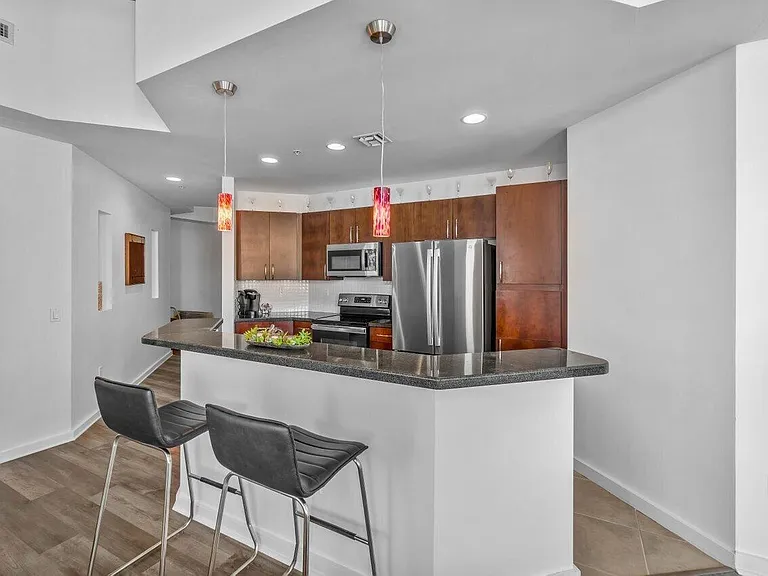 300 S Australian Ave #1605 — Photo 6