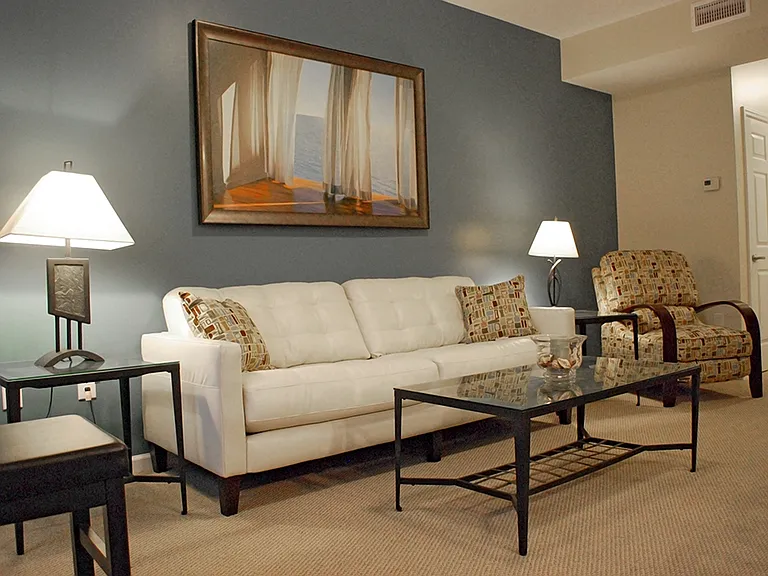 East Bay II Apartments — Photo 14