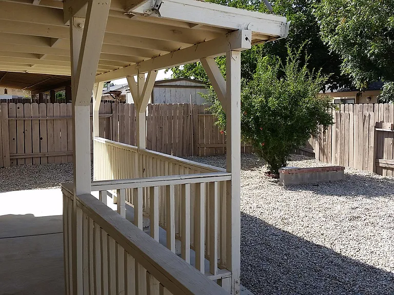 14176 Poplar St — Photo 4