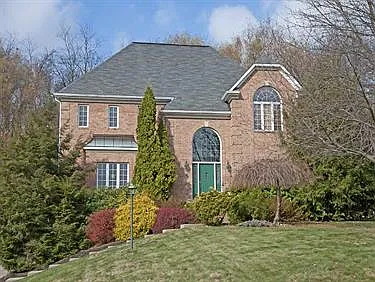 1607 Royal Oak Dr photo 1