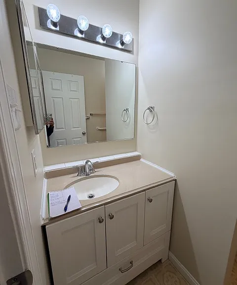 534 Crossbridge Dr — Photo 32
