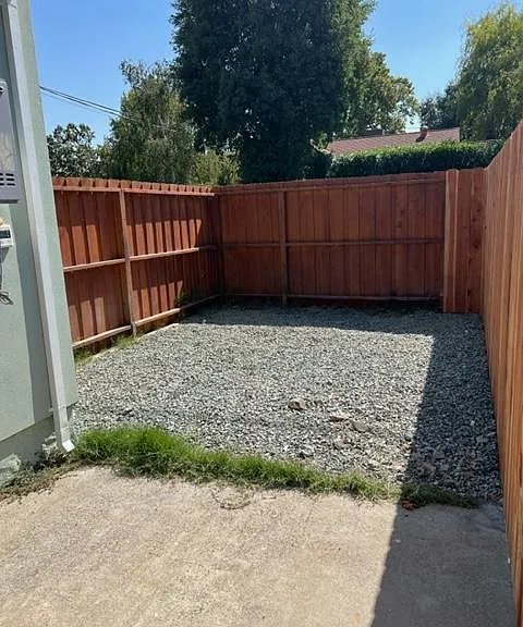 916 Poplar Ave — Photo 20