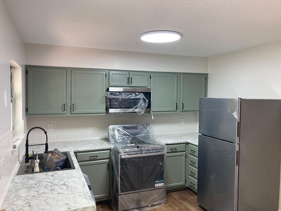 1st image of 36 Jade Dr #36