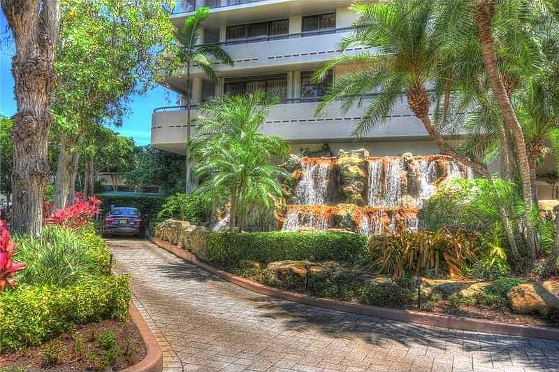 1st image of 19667 Turnberry Way APT 25