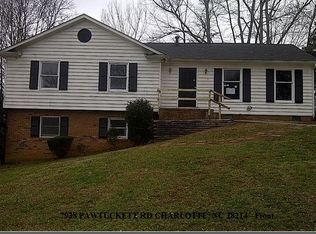 7938 Pawtuckett Rd, Charlotte, NC 28214
