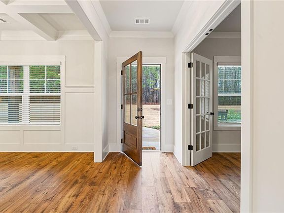 5th image of 1611 Alcovy Station Rd