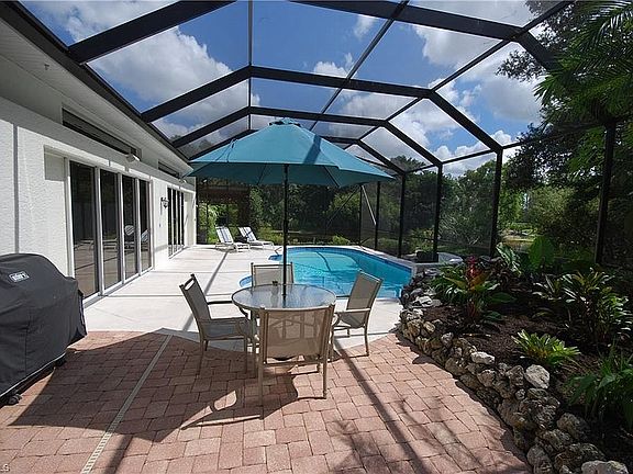 3rd image of 5720 Autumn Oaks Ln