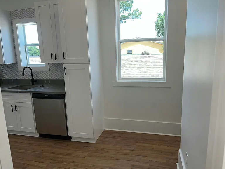 1662 N Tonti St #1A — Photo 55
