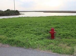 1301 Lagoon Dr #8, Pt Bolivar, TX 77650