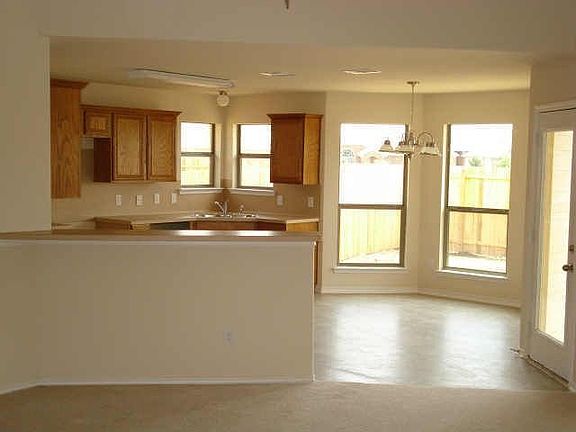 5th image of 9125 Gristmill Ct