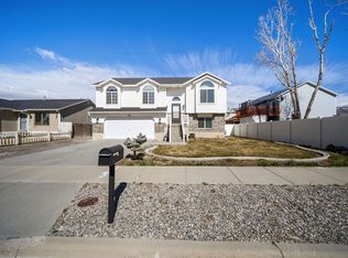 218 W Wallace Way, Tooele, UT 84074