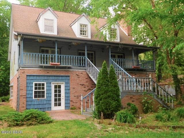 1st image of 210 Blue Earth Ln