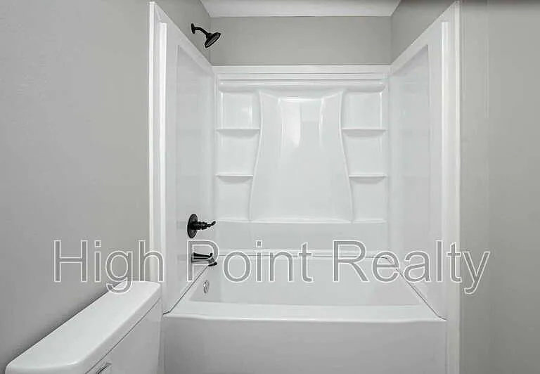 85 Smith Glen Dr — Photo 44