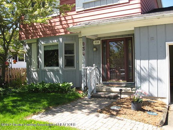 2nd image of 938 Eugenia Dr