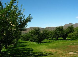 10 Emery Rd, Oroville, WA 98844