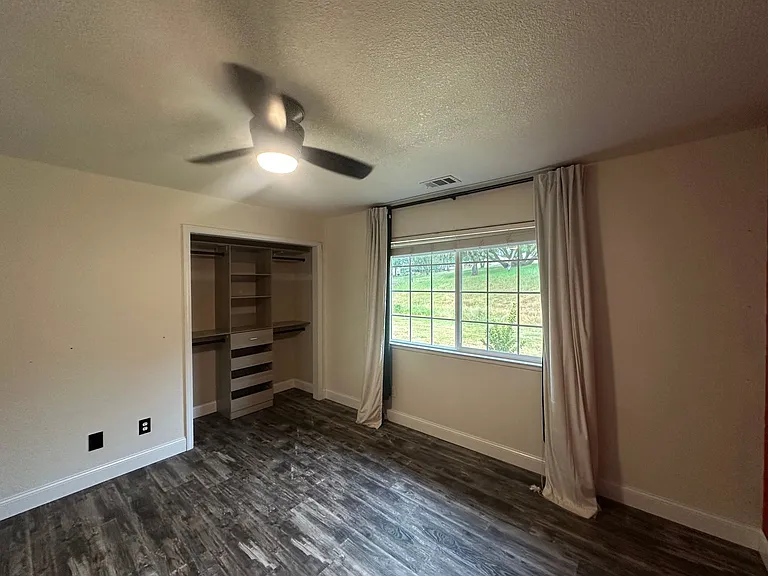 2384 Choctaw Rd — Photo 13