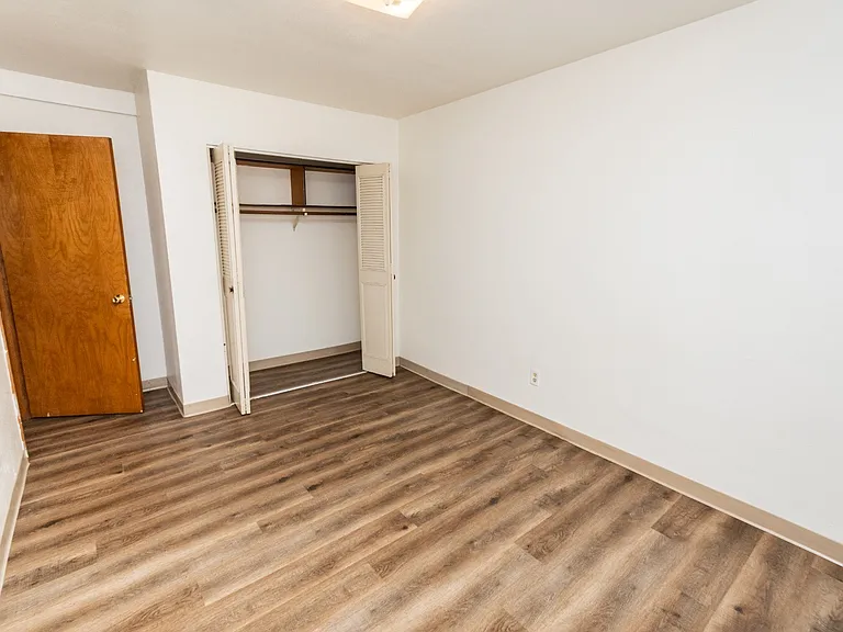 McCarron's View Apartments — Photo 29