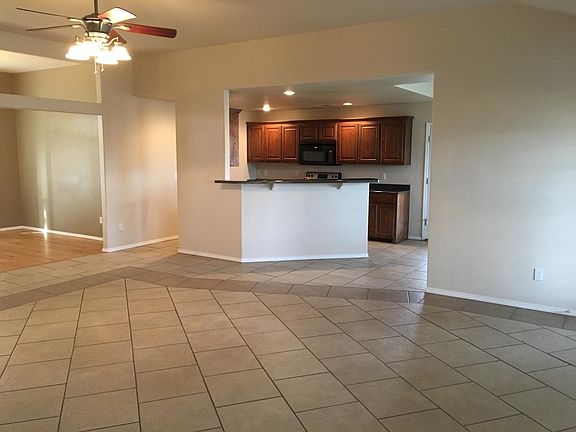 5th image of 11600 Sheri Cir
